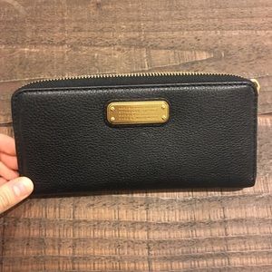 MARC JACOBS WALLET